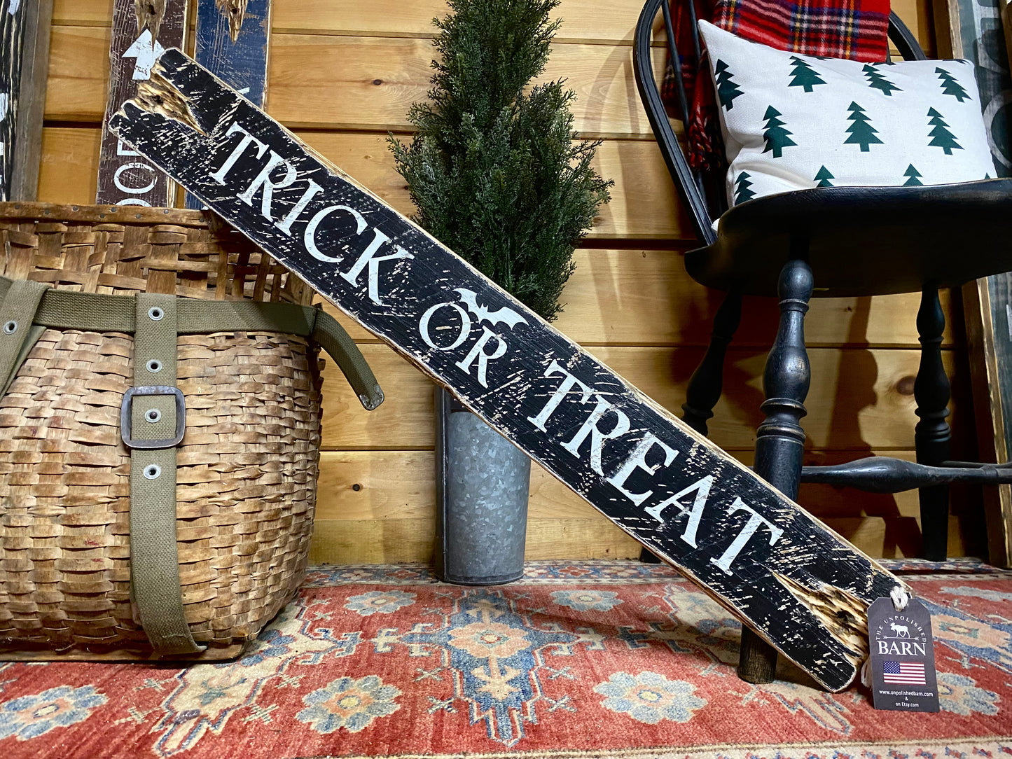 Trick or Treat Spooky Halloween Sign