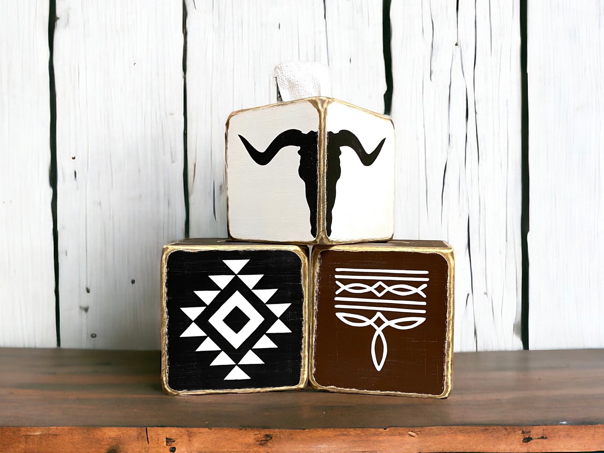 Longhorn western tissue box