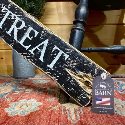 Trick or Treat Spooky Halloween Sign