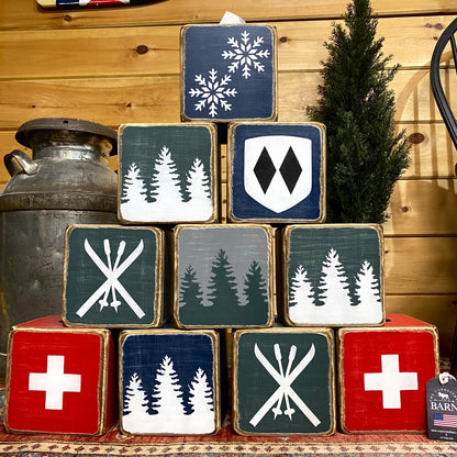Ski lodge decor tissue boxes