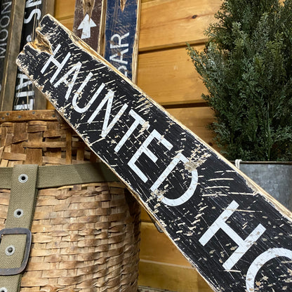 Haunted House Halloween Sign