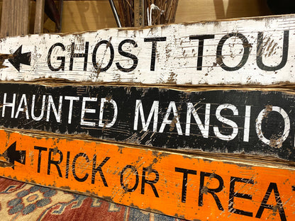 Haunted Halloween Ghost Sign Set