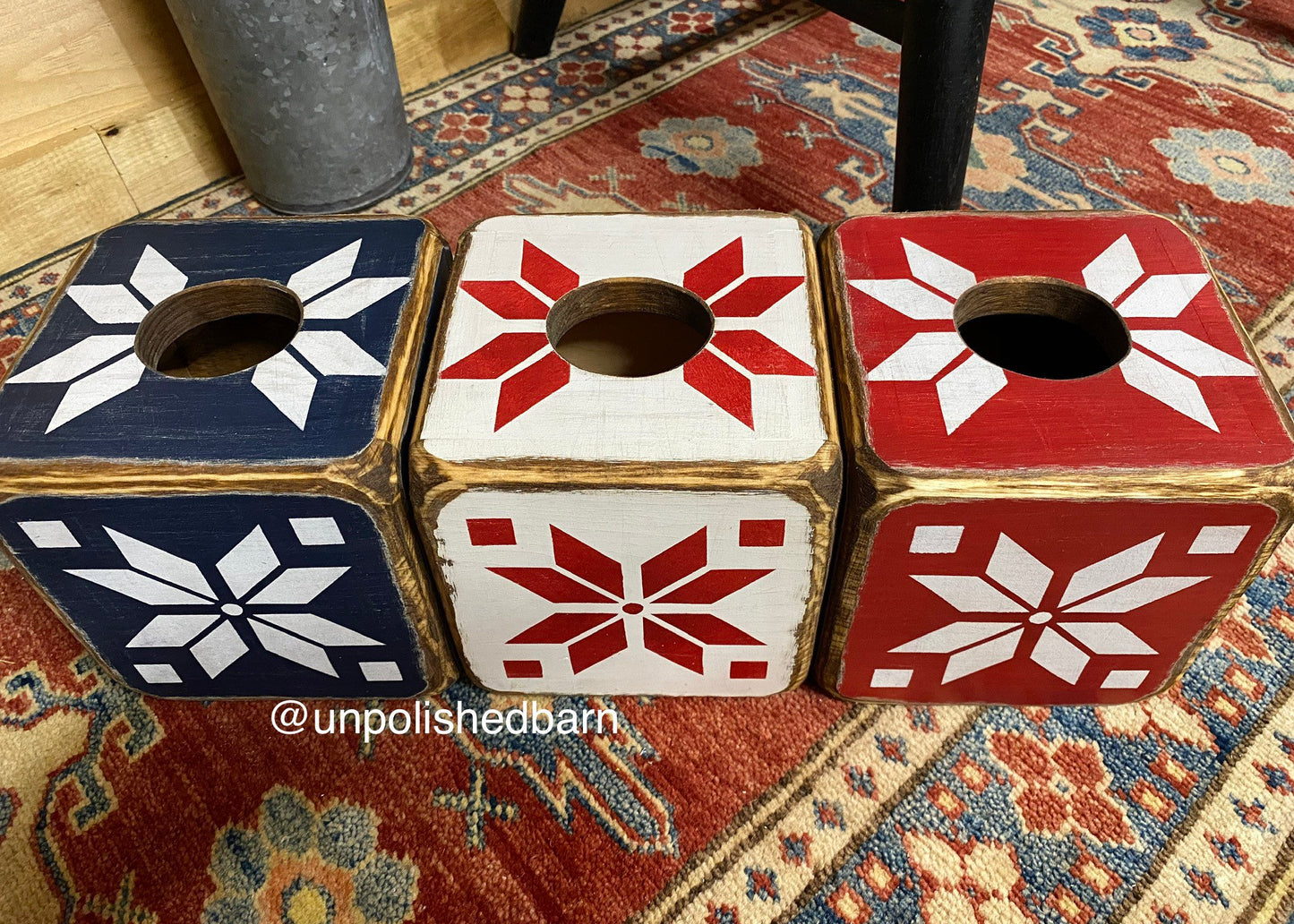 Nordic Star Christmas Poinsettia Tissue Box Cover