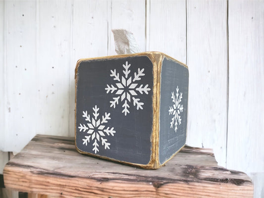 Winter snowflake tissue box cover