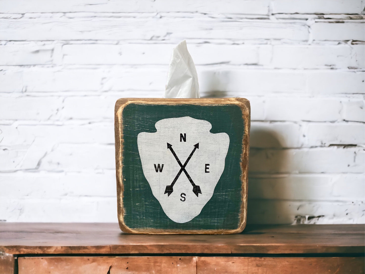 Rustic Arrowhead Compass Wood Tissue Box Cover, National Park Log Cabin Decor