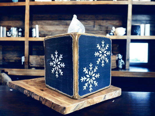 Snowflake tissue box for winter decor