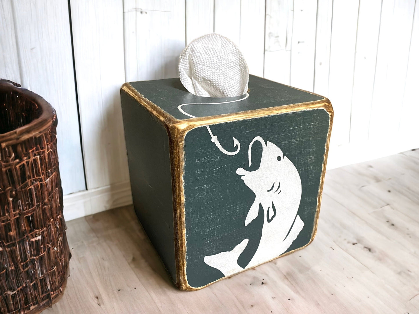 Bass fishing tissue box