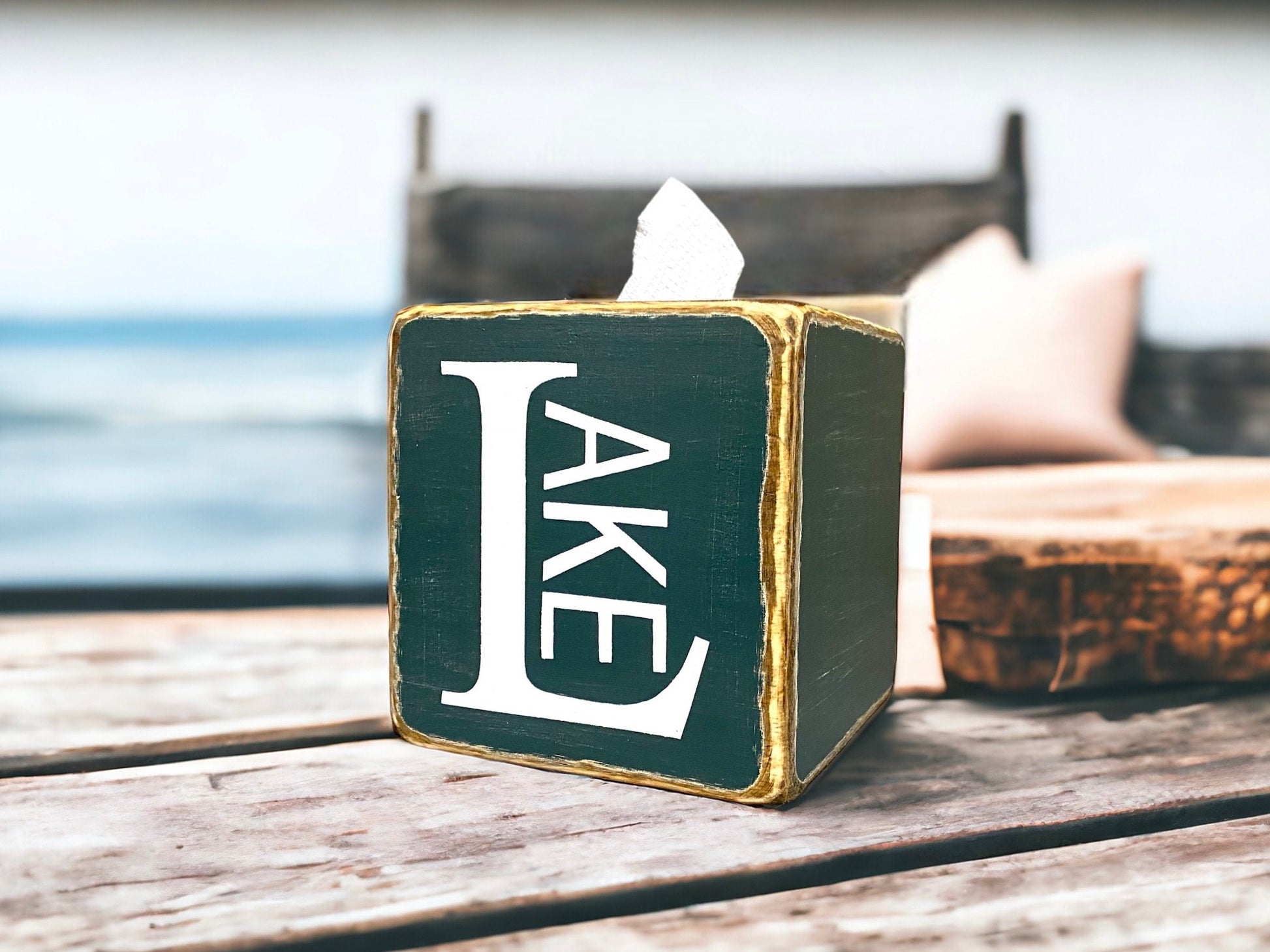 Lake house tissue box cover