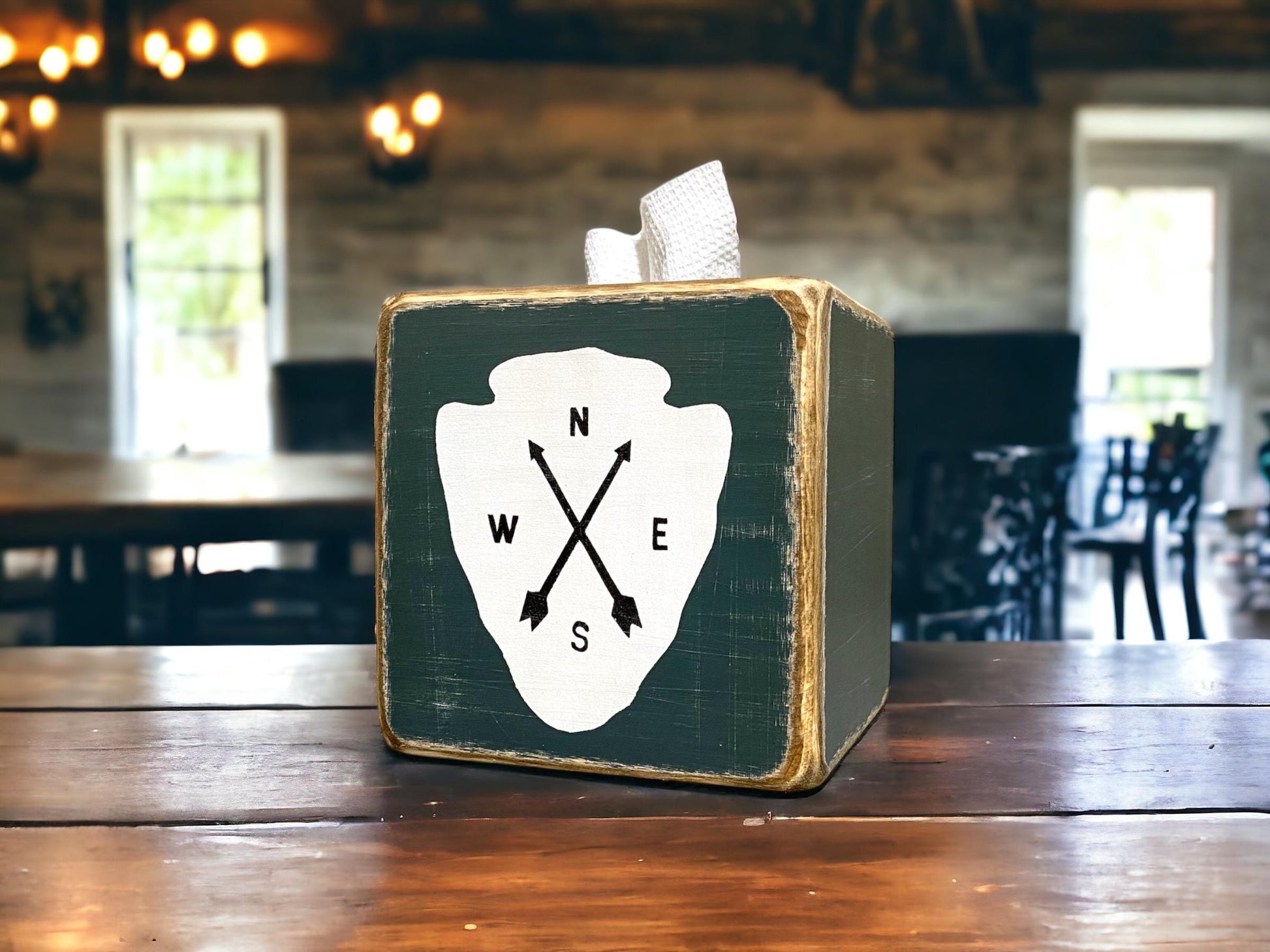 Arrowhead compass cabin tissue box